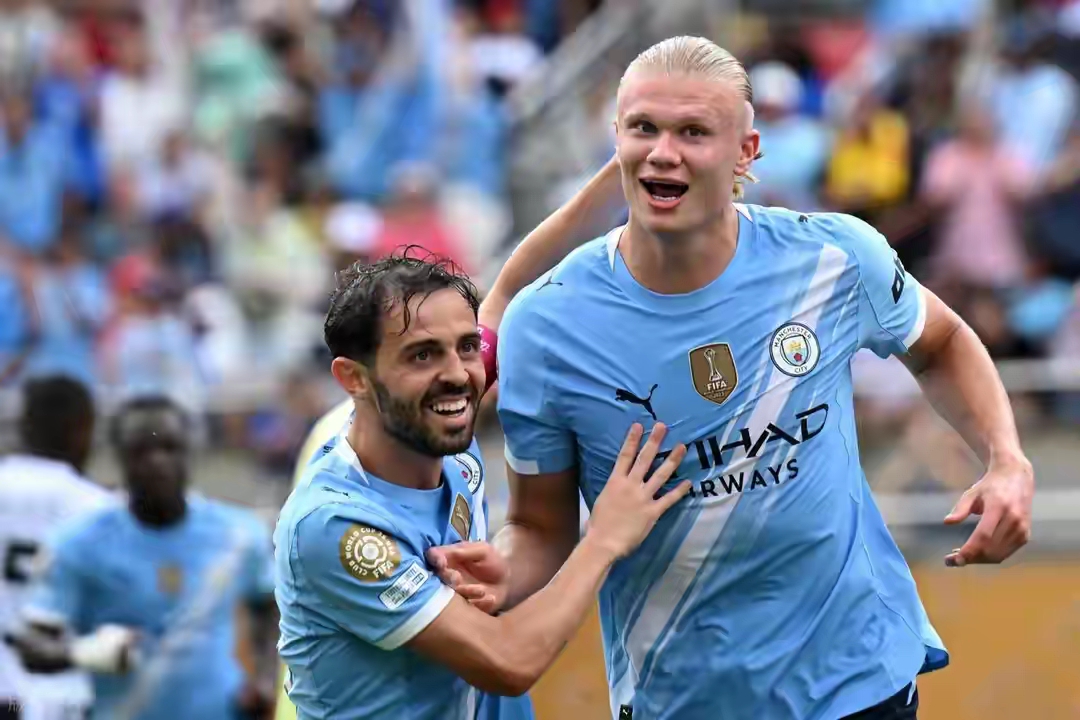 体育平台-NBA常规赛倒计时，曼联今夜主帅复盘，细节引发关注，赛场秩序良好，训练强度明显提升的简单介绍